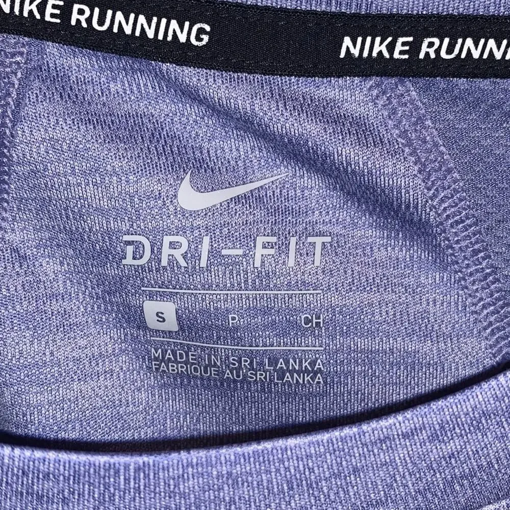 Nike Dri-FIT Running Shirt Small Purple Short Sleeve Athletic‎ Tee
